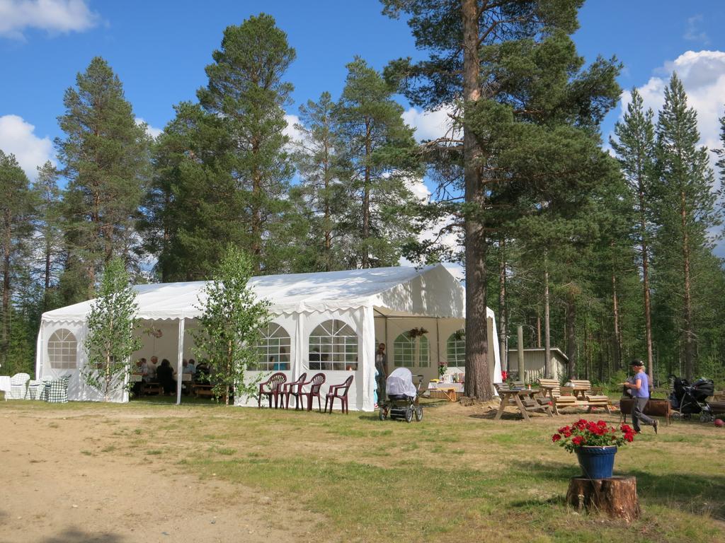 Отель Holiday Center Luppo Пухатунтури Экстерьер фото